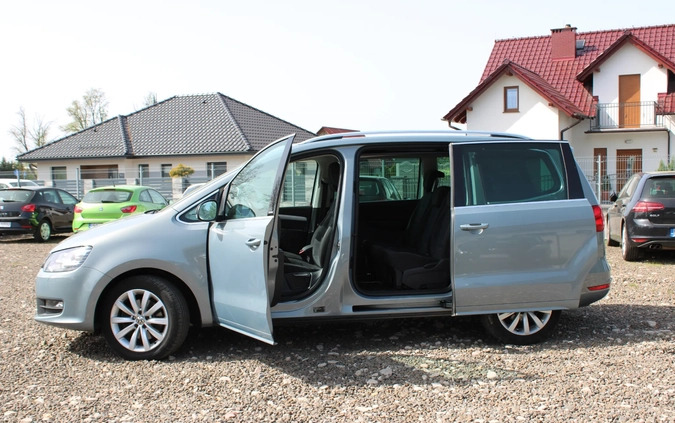 Volkswagen Sharan cena 46800 przebieg: 238000, rok produkcji 2013 z Kostrzyn małe 781